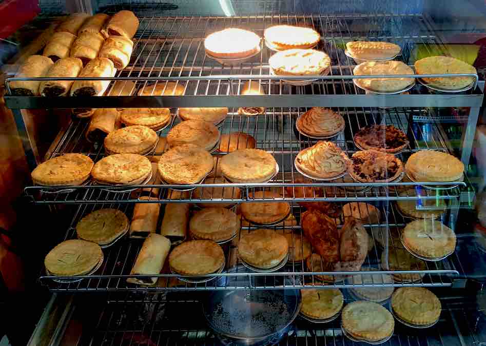 chelsea bakery pie rack