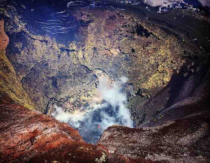 volcan villarica crater